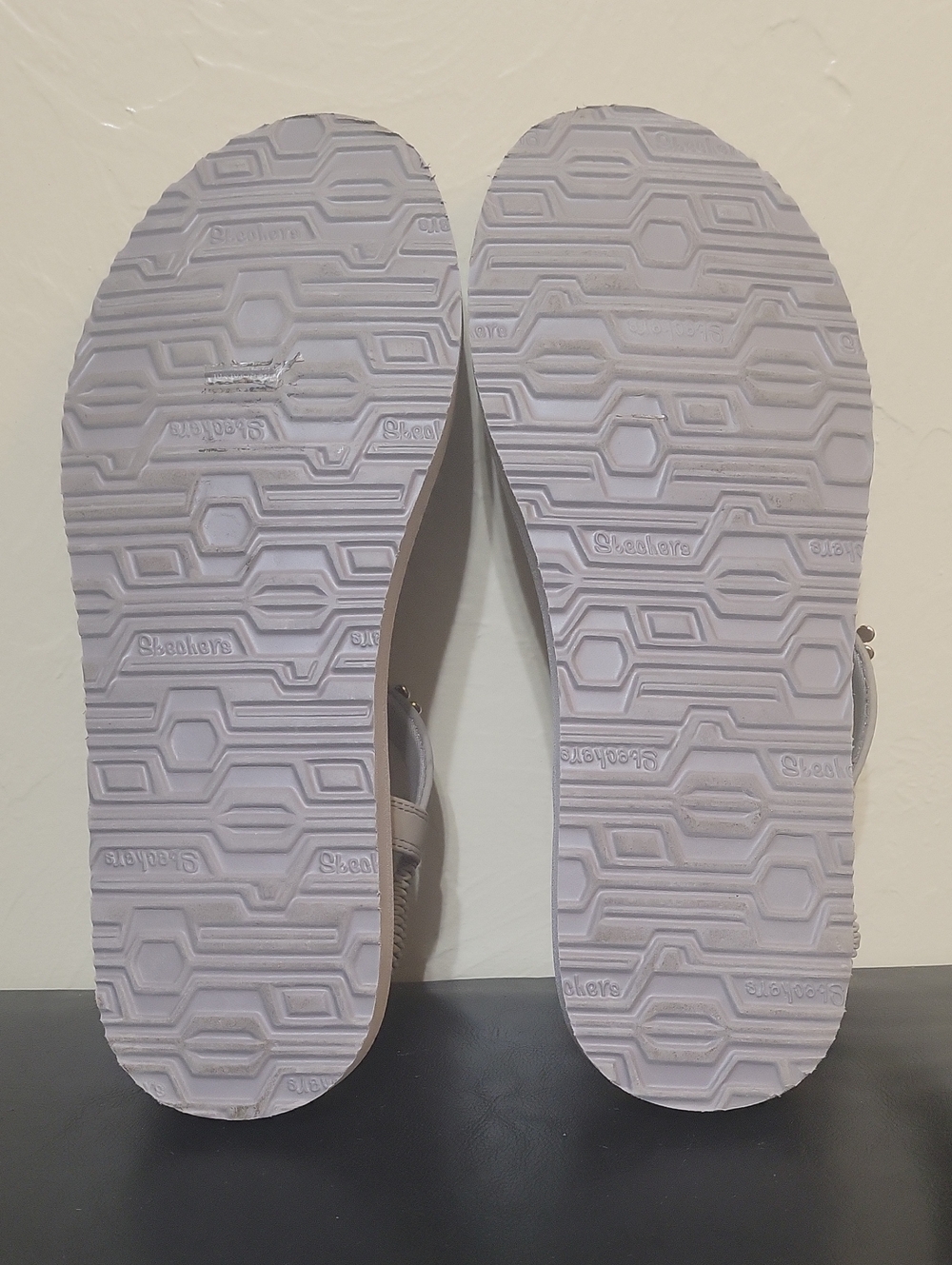 Skechers Meditation Glass Daisy Sandals Taupe Tan Multi Yoga Foam Cali Vegan 10 - Picture 4 of 4